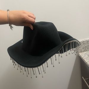 Rhinestone Cowboy Hat and Silver chain from Fashion Nova